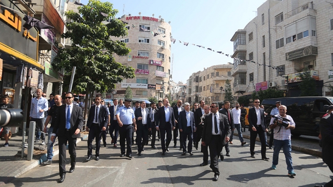 İlk kez Filistin'e giden Boşnak Lider İzzetbegovic Ramallah'ı gezdi